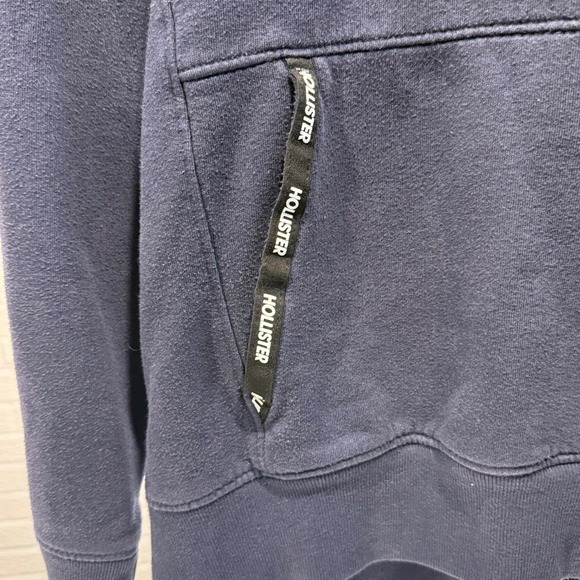 Hollister Hoodie Mens L Pullover Sweatshirt Patch Logo Navy Drawstring - Picture 4 of 5